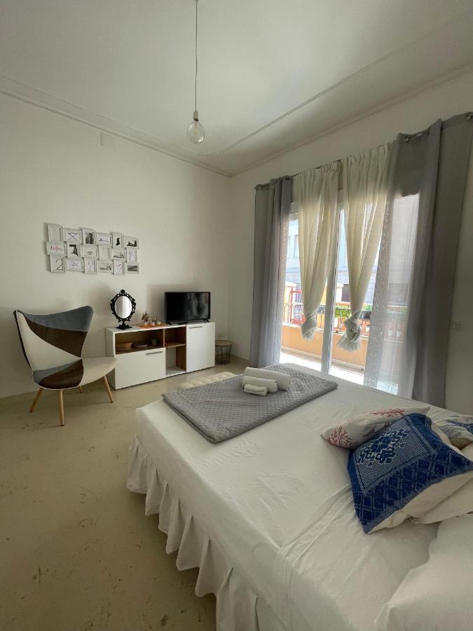 Heidi'S Apartment 阿尔盖罗 外观 照片